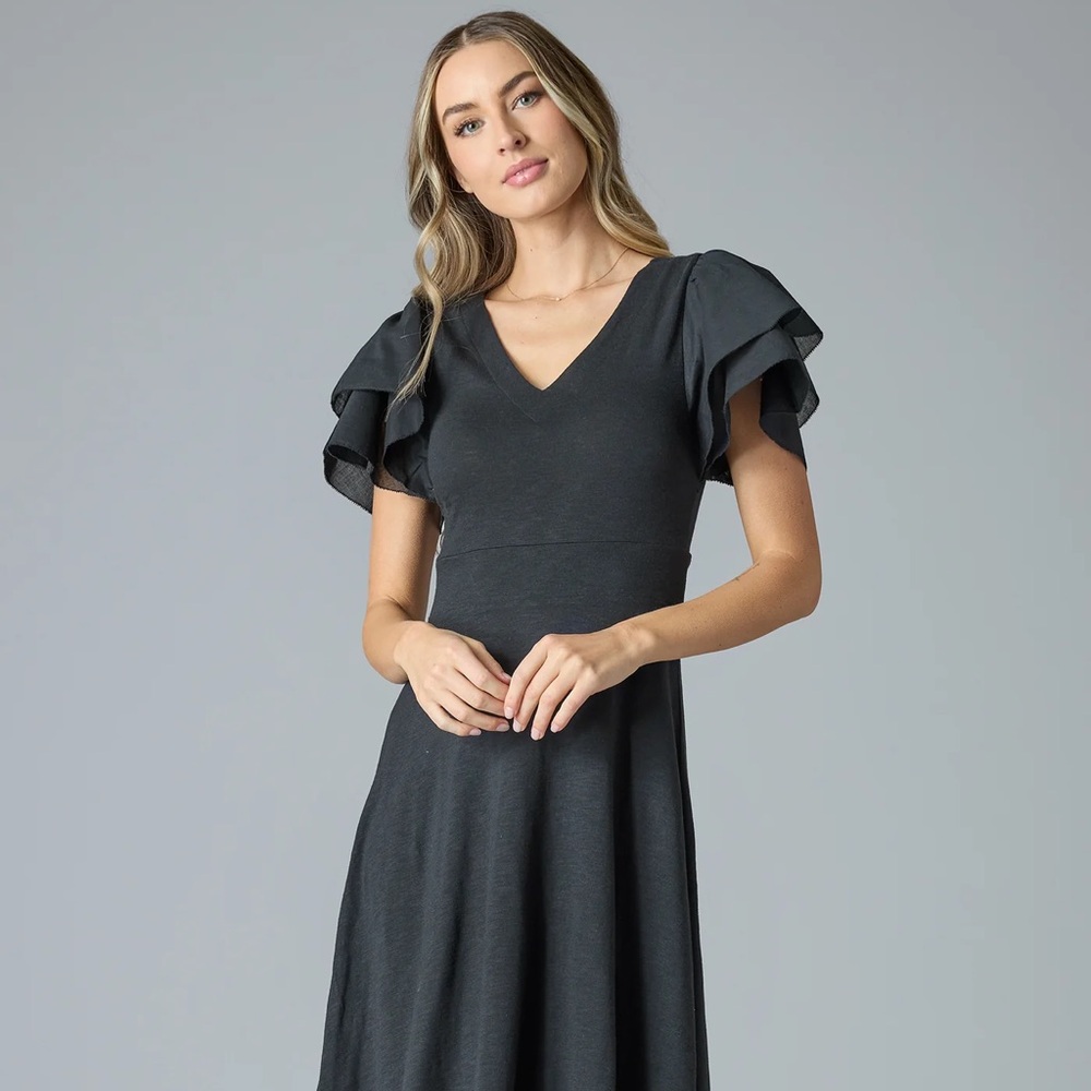 Ladies Flare Sleeve Dress - Picture 2 of 7